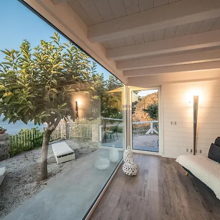 Alojamento de Acomodação e Pequeno-almoço Just Be Piraino