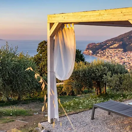 Alojamento de Acomodação e Pequeno-almoço Just Be Piraino