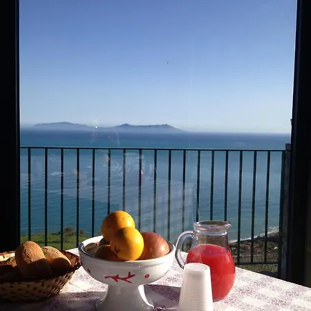 Just Be Alojamento de Acomodação e Pequeno-almoço Piraino