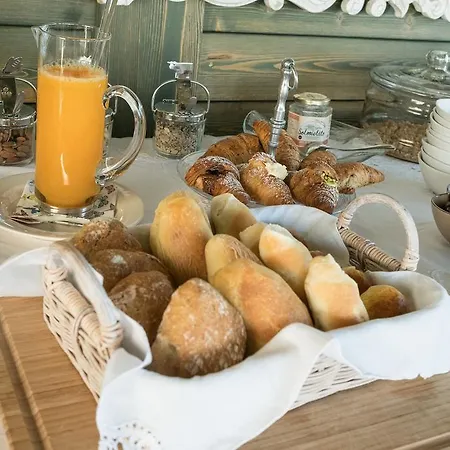 Bed & Breakfast Just Be Piraino