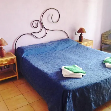 Just Be Bed & Breakfast 4*